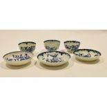 Collection of 18th century Worcester porcelain tea bowls and saucers including one with the Hollow