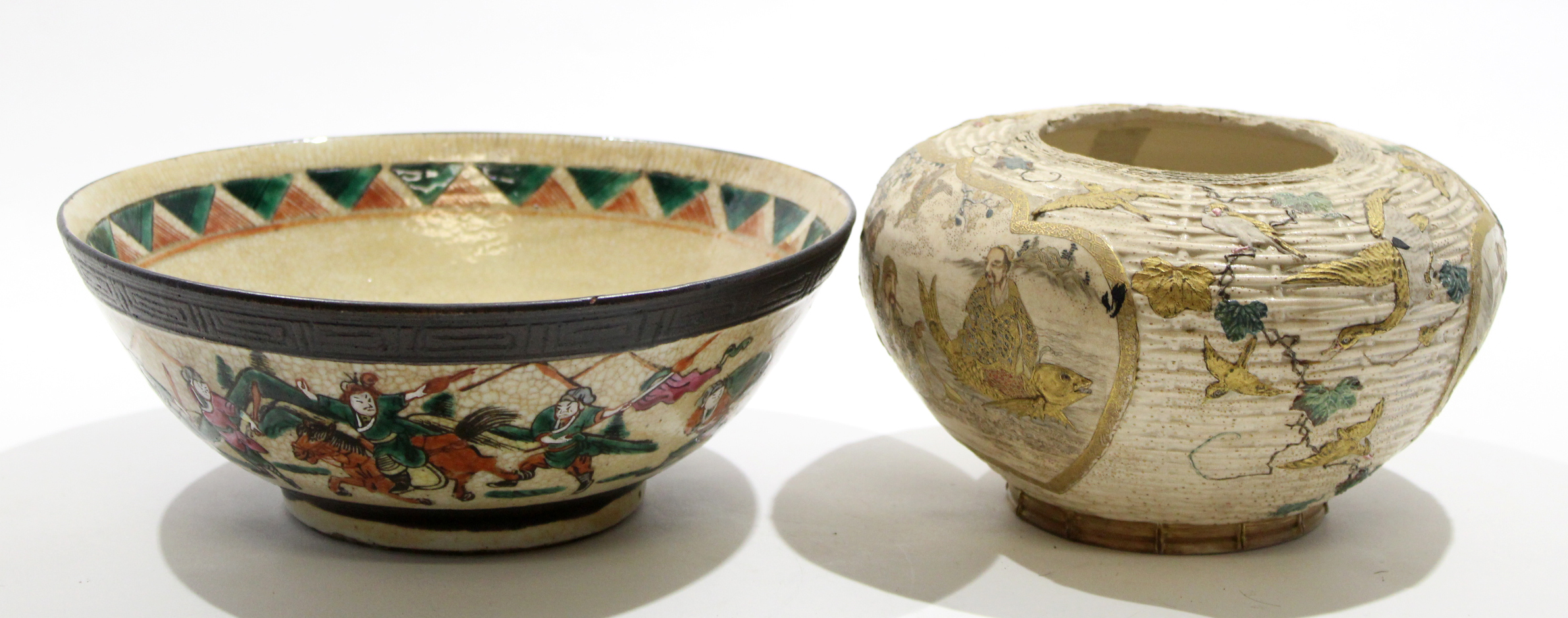 Chinese crackleware bowl decorated with warriors together with a further Japanese Satsuma bowl, - Image 3 of 7