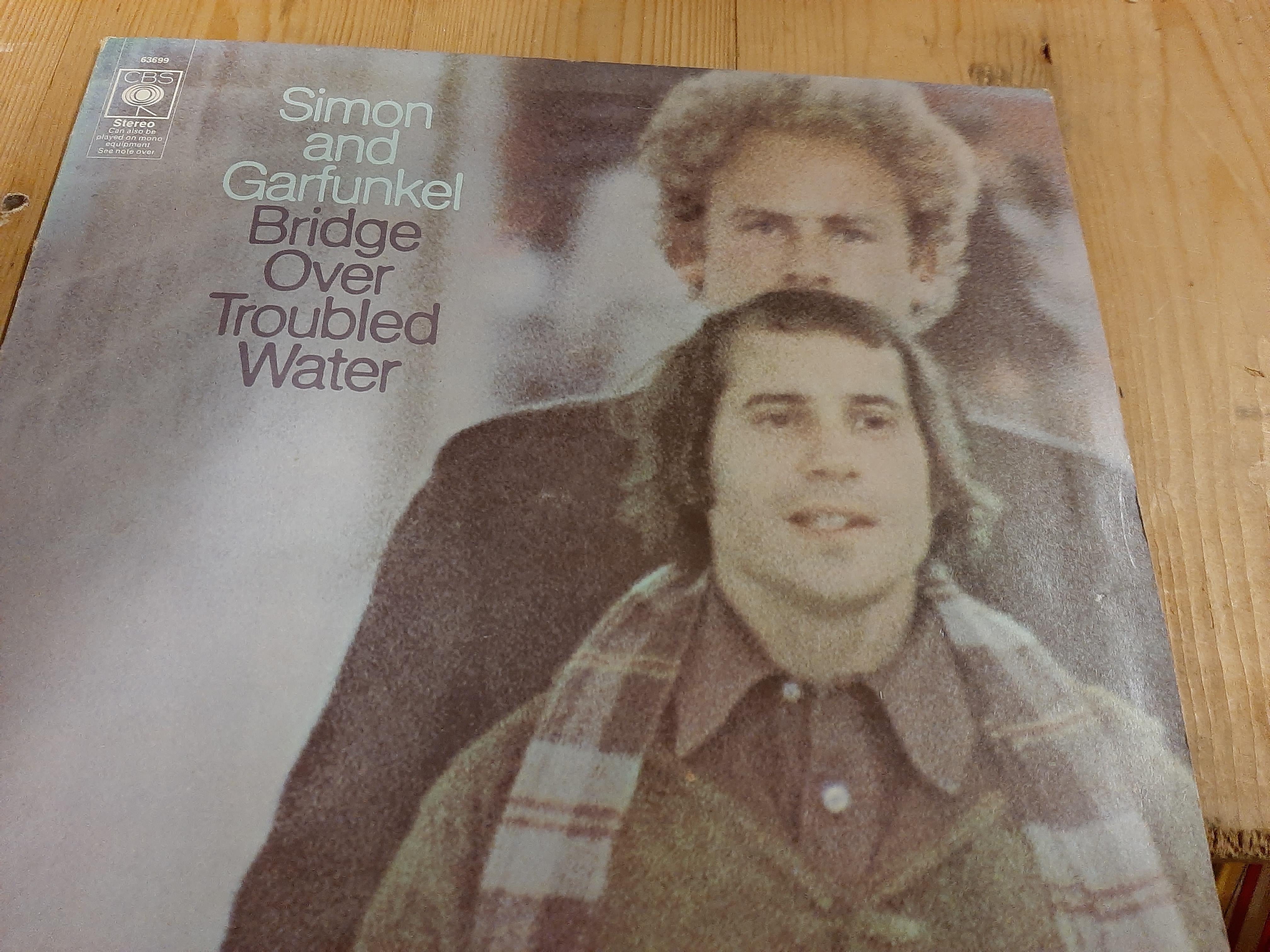 4 Vinyl Records: Simon & Garfunkel "Sounds of Silence" and "Bridge over Troubled Waters", t/w