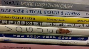 Womens health and beauty. 14 books.