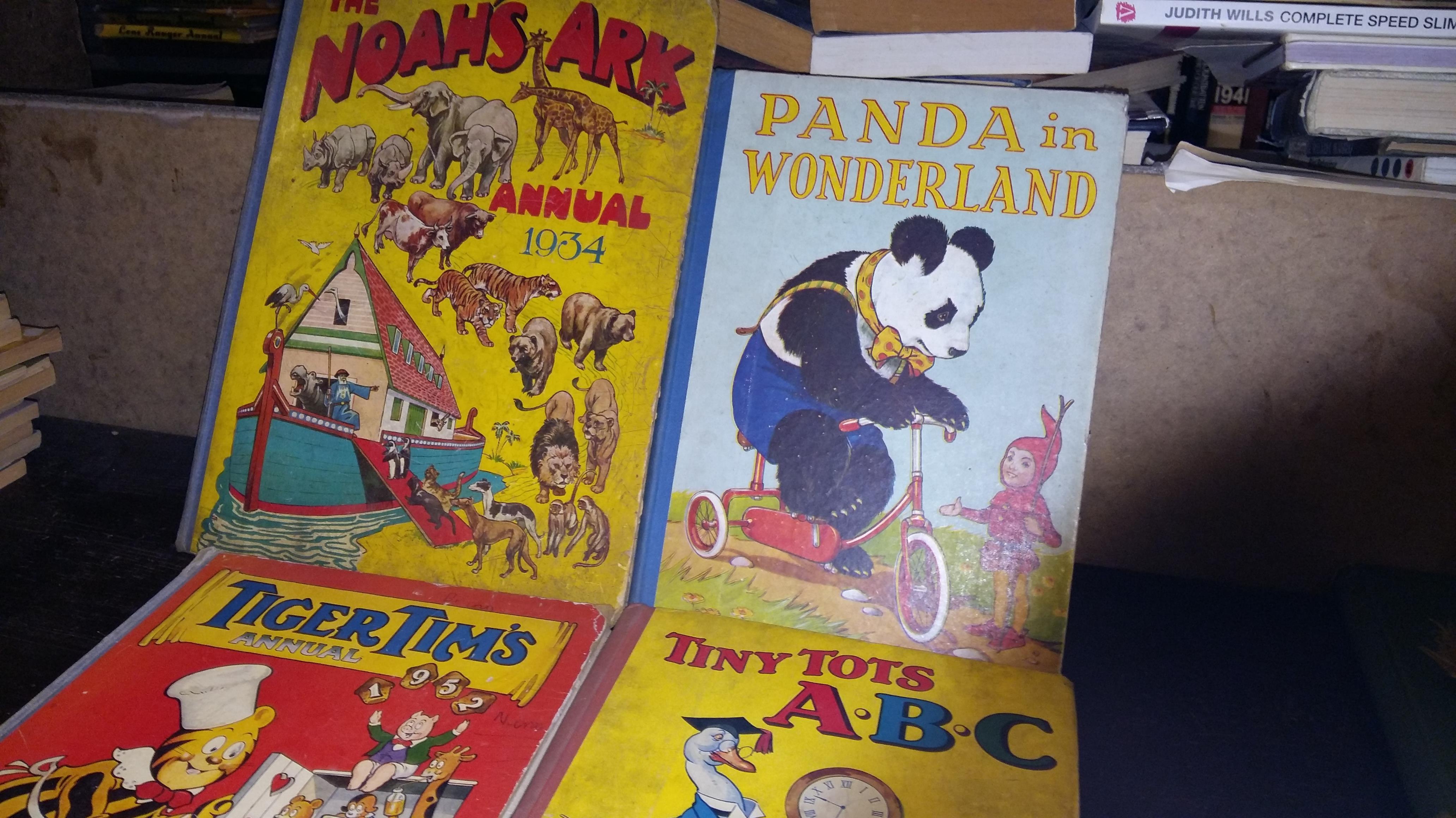Childrens Books: Early Annuals- dated 1930s - 1960s (16 books) - Image 2 of 4