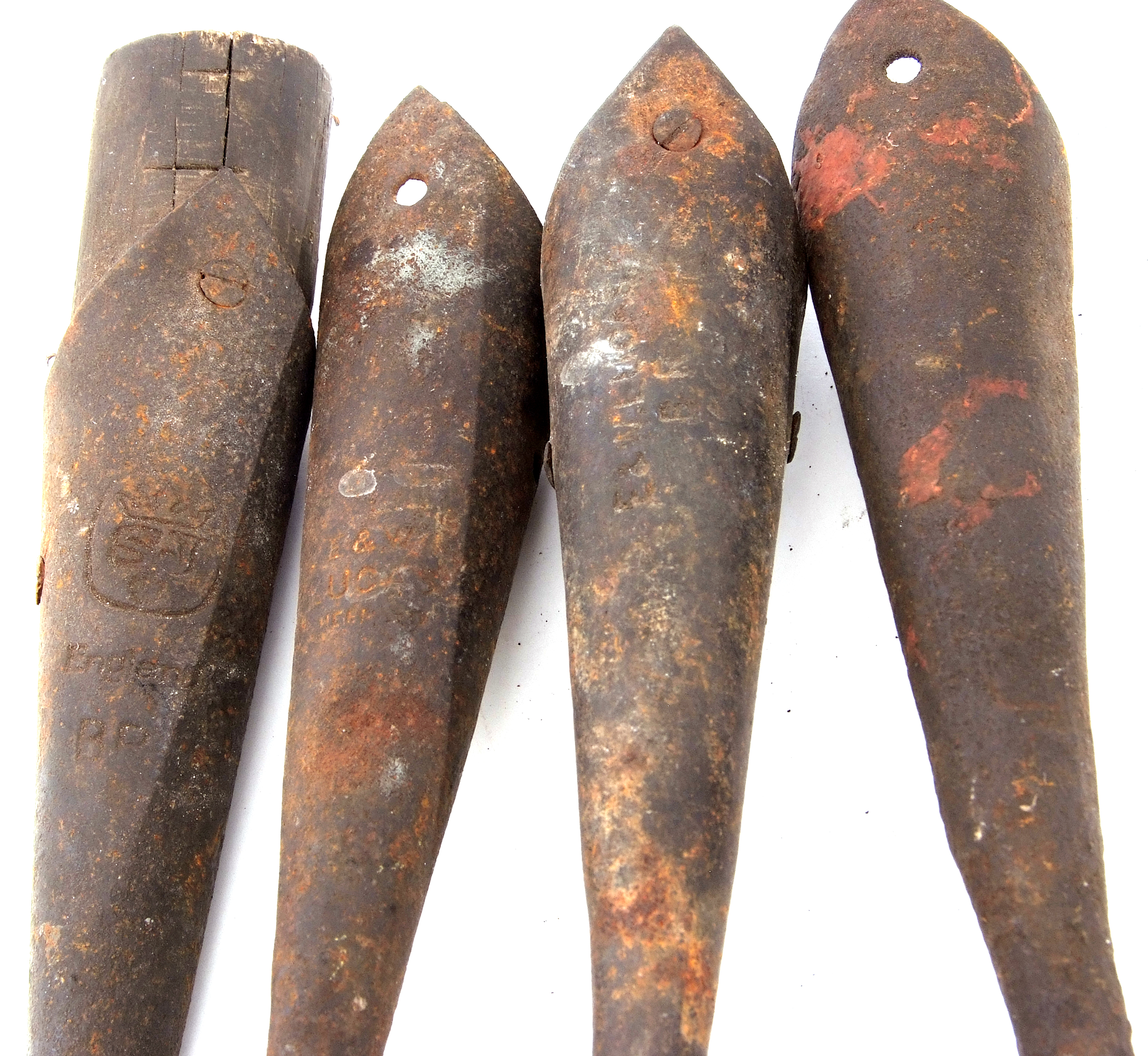 Railway Tools: Four metal hooks from shunting poles, two marked ‘BR’ and two with no railway - Image 2 of 2