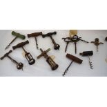 Large selection of various wine-related Collectables, comprising approx 38 asstd vintage Corkscrews,