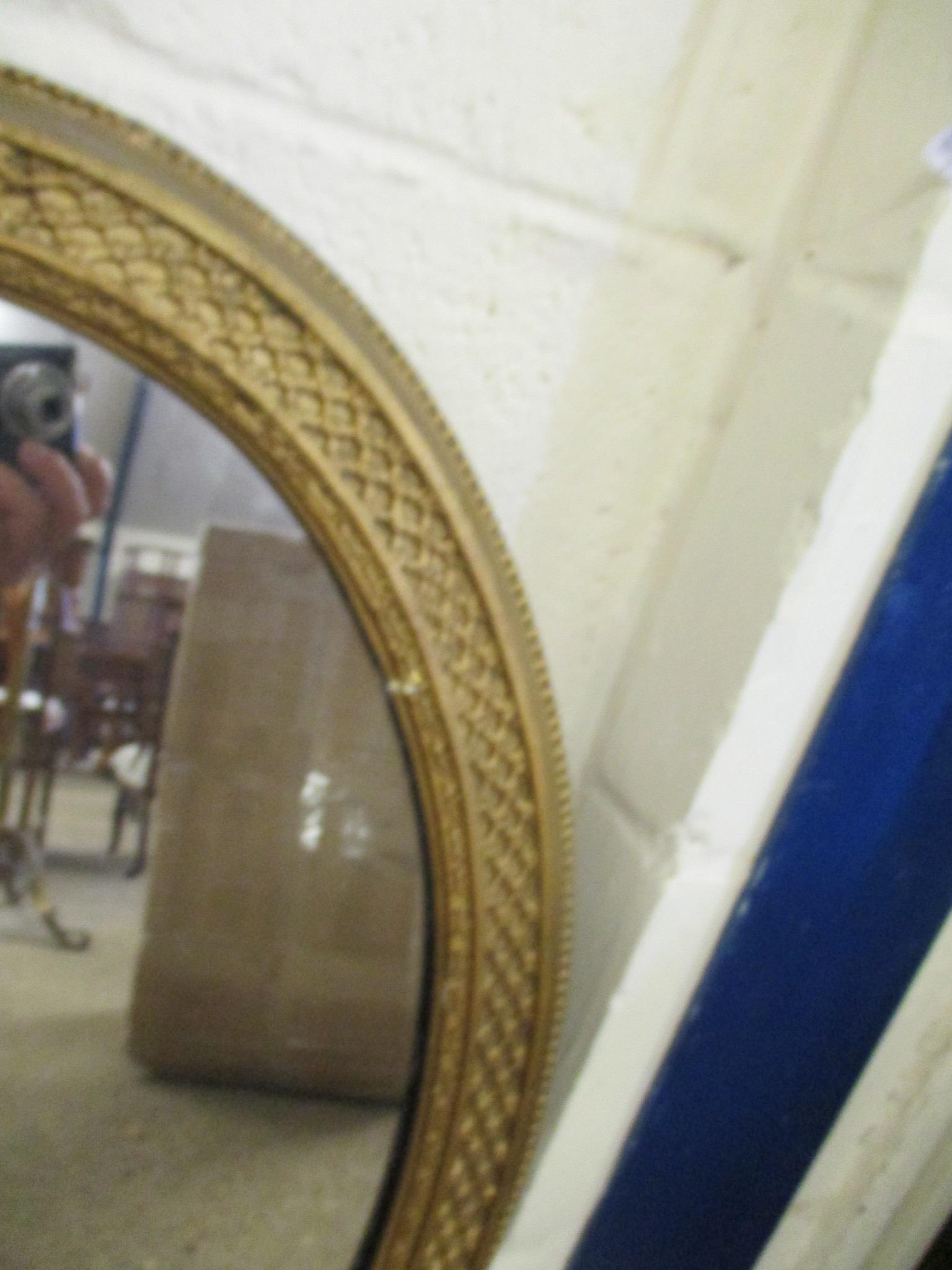 Victorian oval Wall Mirror, 73 x 57cm - Image 2 of 4