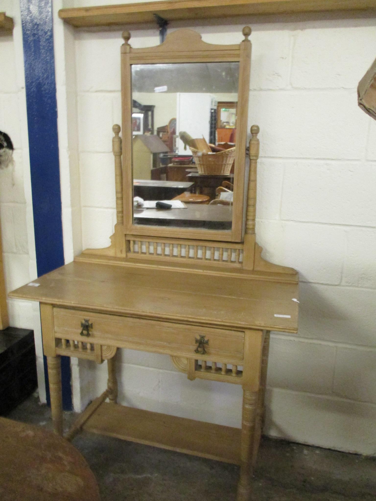 Colonial or Shaker style pine mirror-back Dressing Table, width 91cm