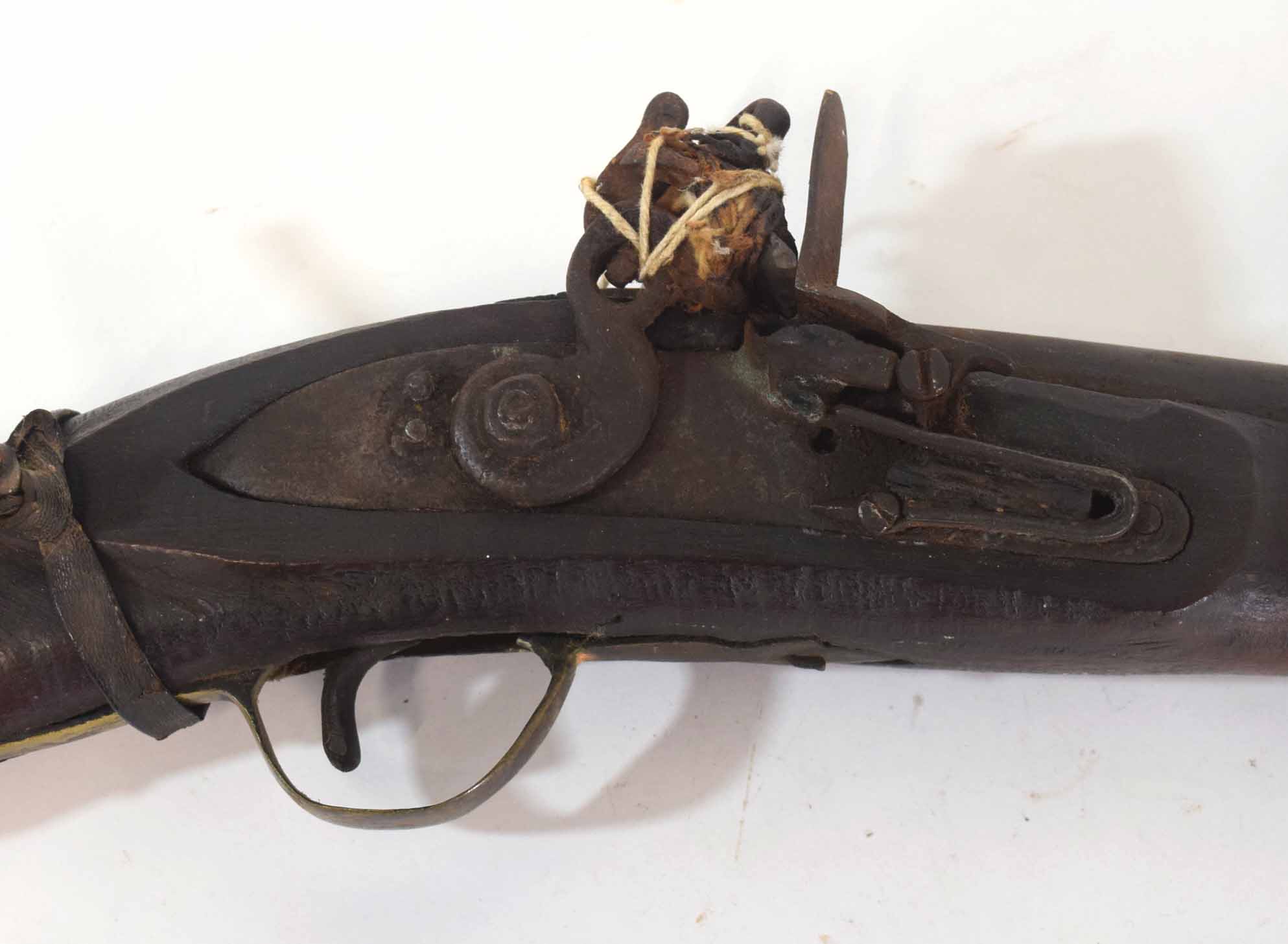 19th century flintlock musket, markings to lock plate illegible, overall length 132cm - Image 4 of 12