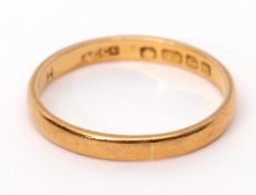 22ct gold wedding ring, plain polished design, Birmingham 1926, 1.5gms, size I