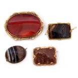 Mixed Lot: large Victorian agate brooch, 8 x 6cm, framed in an ornate gilt metal mount, two