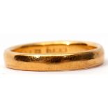 22ct gold wedding ring, plain polished design, London 1931, size M, 4gms