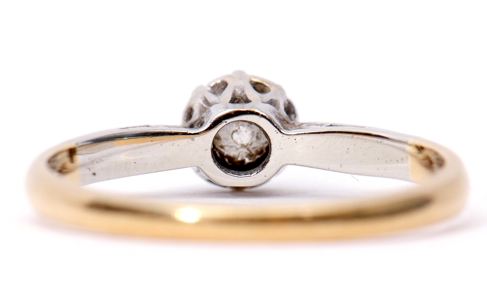 Single stone diamond ring featuring an old cut diamond, 0.25ct approx, in a multi-claw coronet - Image 4 of 9