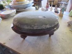 SMALL MAHOGANY OVAL BASED UPHOLSTERED FOOT STOOL, LENGTH APPROX 30CM