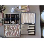 CASED SET OF BONE HANDLED BUTTER KNIVES, TOGETHER WITH A CASED SET OF STAINLESS STEEL CAKE CUTLERY