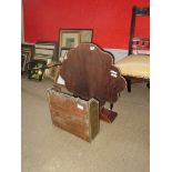 ART DECO FIRE SCREEN ON MAHOGANY STAND TOGETHER WITH A BRASS MOUNTED MAGAZINE STAND, FIRE SCREEN