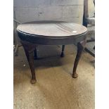 SMALL MID-20TH CENTURY OCCASIONAL TABLE