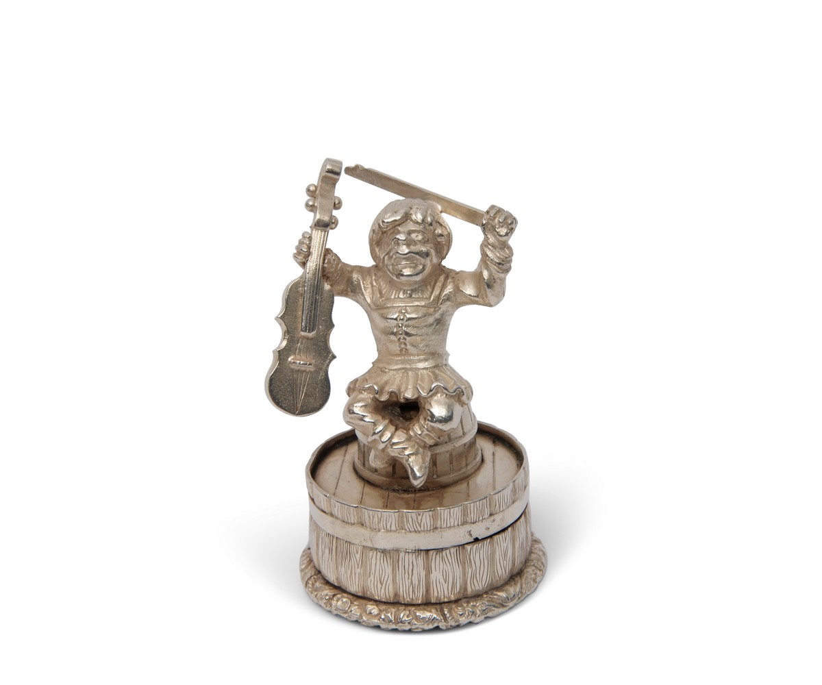 Russian bottle stopper, fiddle player on a barrel, Moscow, 84, cyrillic letters &aA, 6.5cm high x