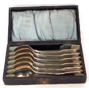 Cased set of six Victorian tea spoons, Fiddle and thread pattern, London 1916, maker's mark