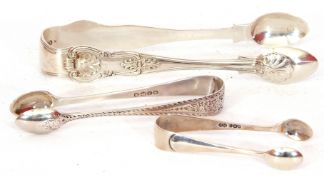 Mixed Lot: pair of Victorian silver sugar tongs, Queens pattern, London 1878, maker's mark Henry