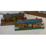 Collection of pre-war Hornby '0' gauge buildings and accessories and all playworn with a little