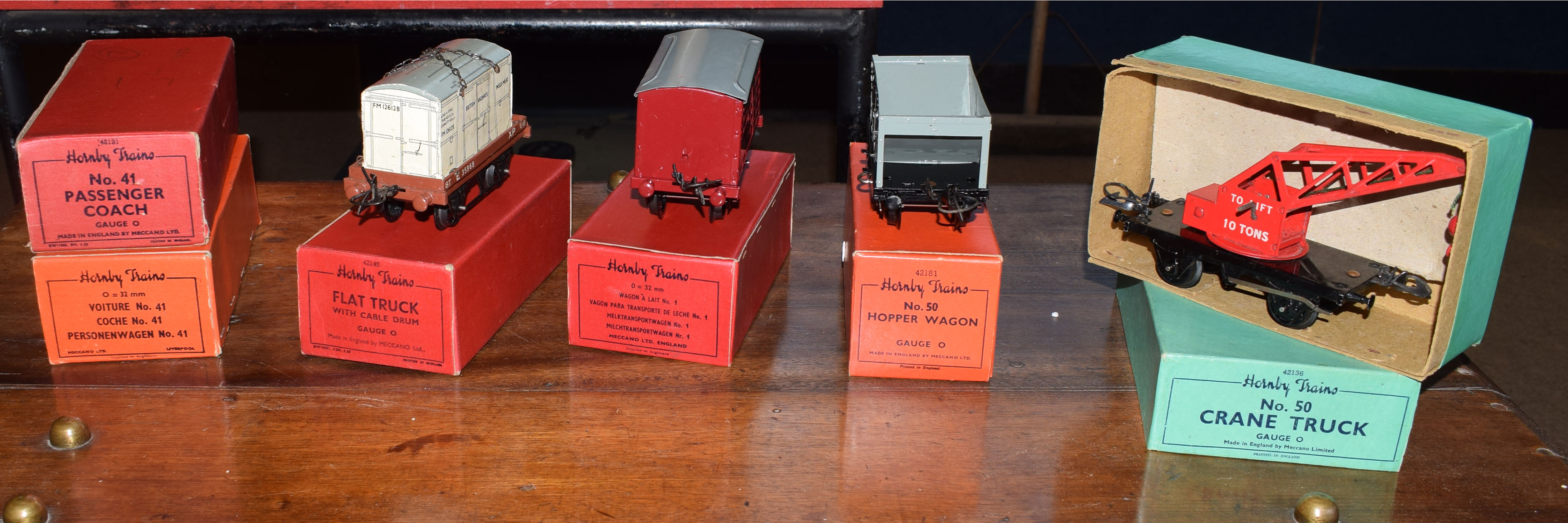 Large collection of Hornby '0' gauge clockwork train sets and additional rolling stock, - Image 2 of 7