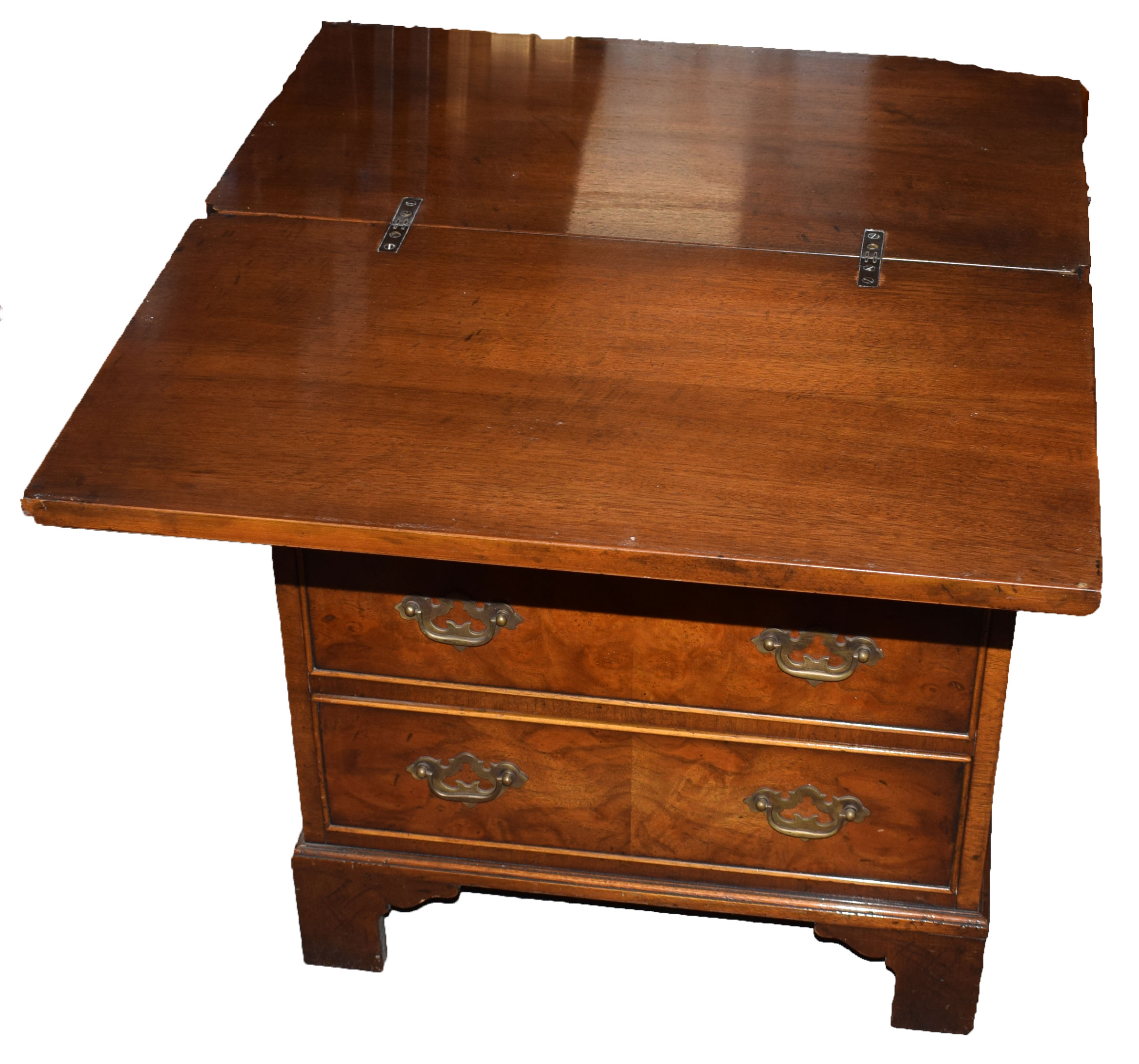 Early Georgian style burr walnut veneered small chest of four drawers with brass fittings, fold-over - Image 2 of 2