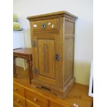 OLD CHARM BEDSIDE CABINET OR POT CUPBOARD, APPROX 46CM