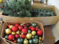 LARGE QUANTITY OF GOOD QUALITY CHRISTMAS BAUBLES AND AN ARTIFICIAL CHRISTMAS TREE