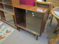 SMALL GLAZED STORAGE/DISPLAY CABINET, WIDTH APPROX 77CM