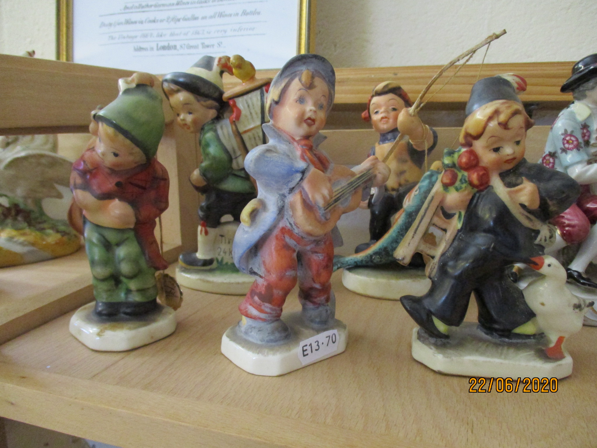 COLLECTION OF FIVE VARIOUS HUMMEL STYLE FIGURES, TALLEST APPROX 16CM