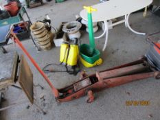 VINTAGE “EPCO JACK” MODEL 75 2.5TONNE BUS TROLLEY JACK