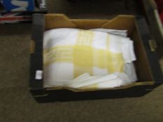 Boxed containing mixed fabric