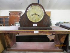 EARLY 20TH CENTURY OAK MANTEL CLOCK AND FURTHER WALL BRACKET