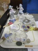 TRAY PAIR OF EUROPEAN FIGURES, VARIOUS GLASS ORNAMENTS ETC