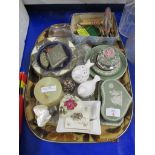 TRAY OF WEDGWOOD TRINKET BOX, PAPERWEIGHT, VARIOUS ORNAMENTS ETC