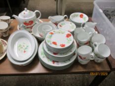 MODERN ROYAL WORCESTER TEA/DINNER SERVICE