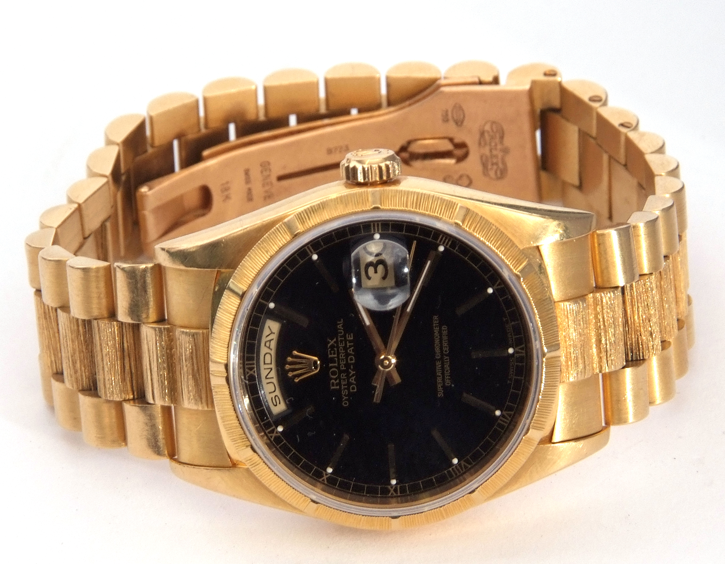 A FINE GENTLEMAN'S 18K SOLID GOLD ROLEX OYSTER PERPETUAL DAY DATE PRESIDENT BRACELET WATCH CIRCA - Image 2 of 6