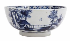 Lowestoft porcelain slop bowl decorated in underglaze blue with the long fence pattern, circa