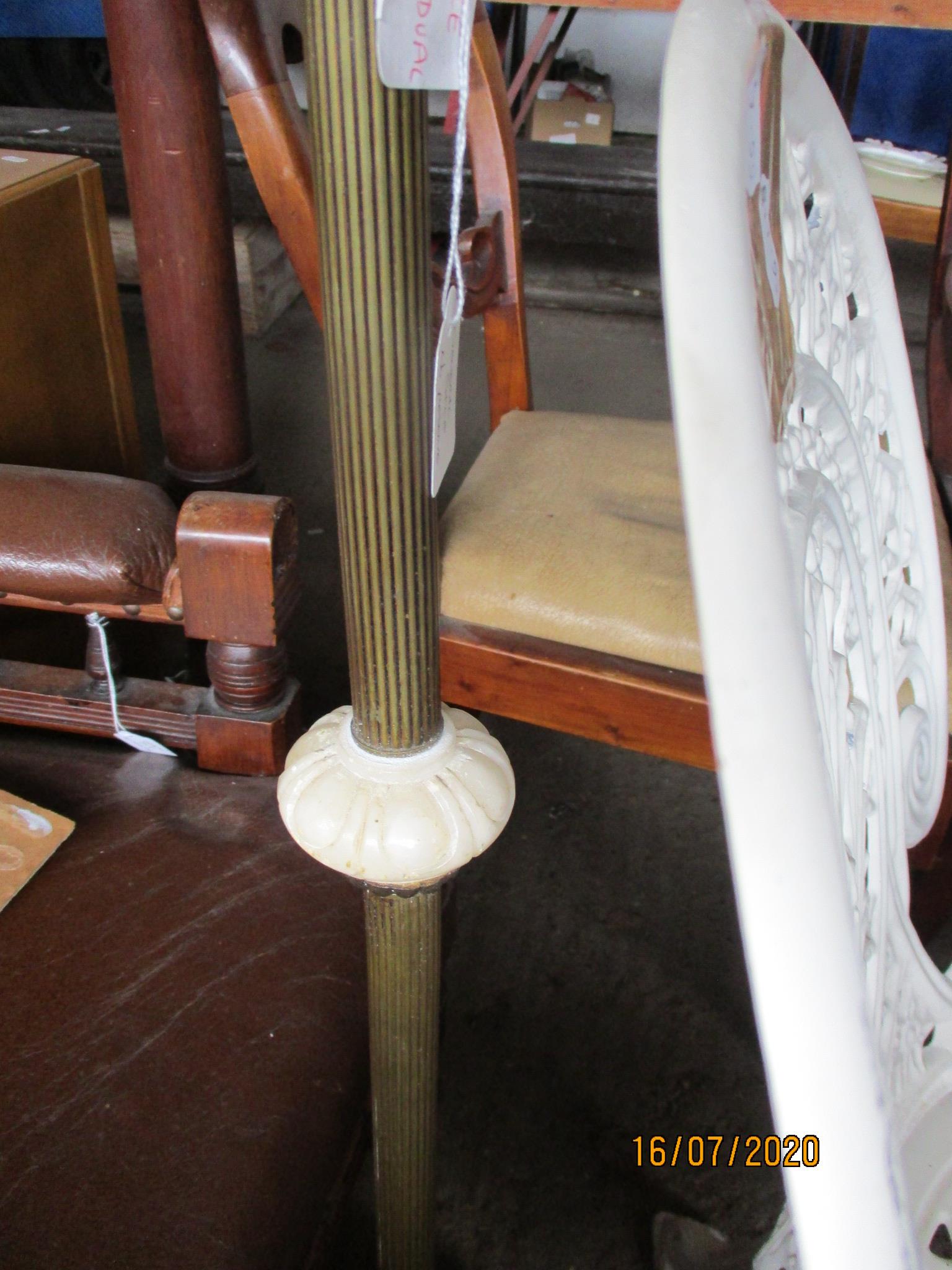 SMALL BRASS MID-20TH CENTURY LAMP STAND, APPROX 120CM - Image 3 of 3