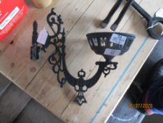 ORNATELY CAST WALL LAMP BRACKET, HEIGHT APPROX 30CM