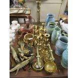 VARIOUS COPPER AND BRASS WARE INCLUDING CANDLESTICKS ETC