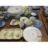 VARIOUS DECORATIVE POTTERY ITEMS, GLASS WARE ETC