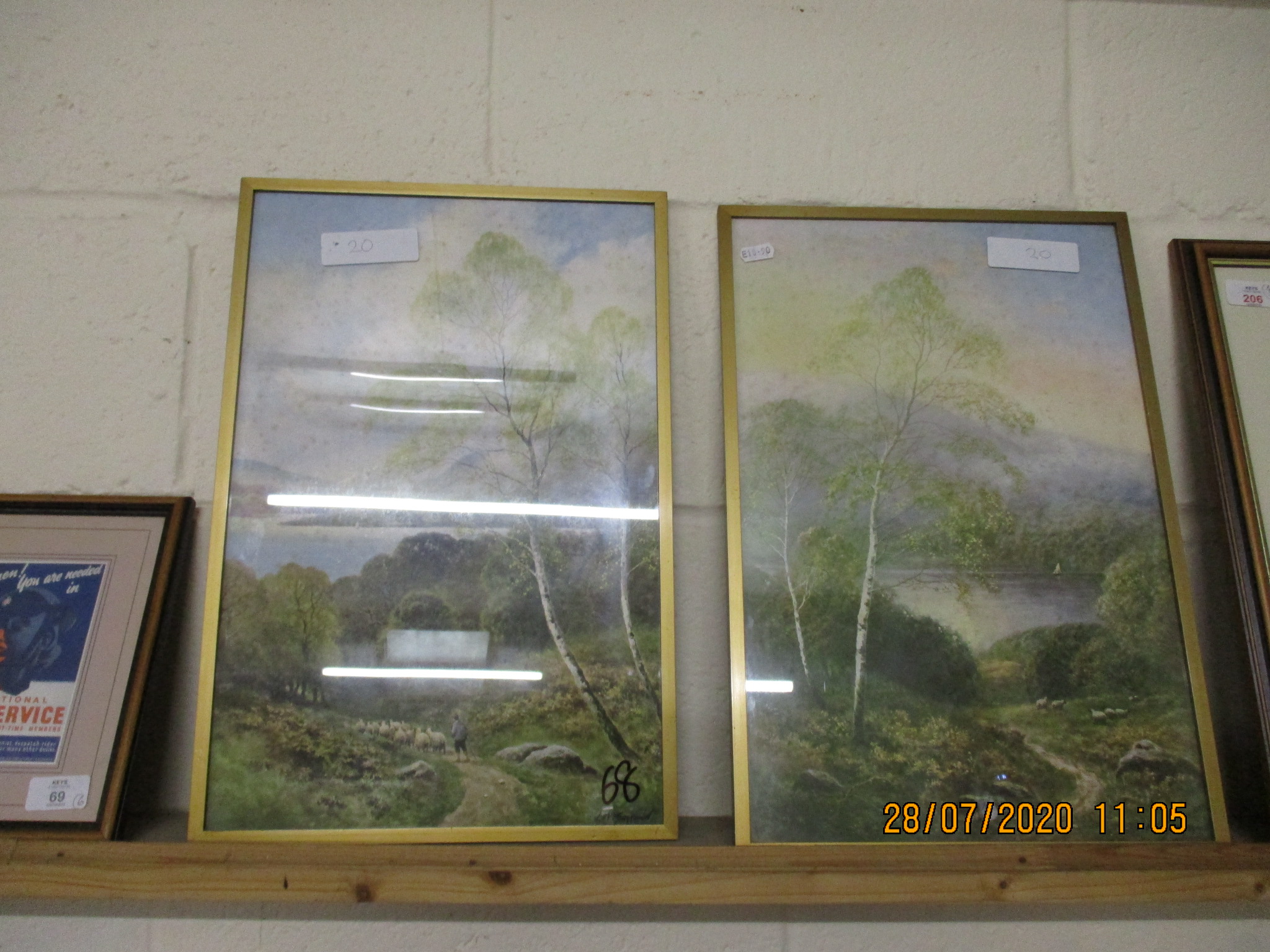 PAIR OF FRAMED PRINTS OF COUNTRY SCENES, EACH APPROX 46 X 32CM