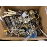 BOX: LGE QTY VARIOUS VINTAGE SILVER PLATED AND OTHER CUTLERY, METALWARES ETC