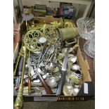 BOX CONTAINING LARGE QUANTITY OF VARIOUS CUTLERY, TOASTING FORK, CANDLE SNUFFER, VARIOUS OTHER BRASS