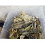 BOX CONTAINING A LARGE QUANTITY OF MOSTLY SILVER PLATED CUTLERY
