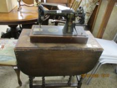 VINTAGE SINGER HAND TURNED SEWING MACHINE