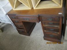 LATE 19TH/EARLY 20TH CENTURY BREAK FRONT TWIN PEDESTAL DESK, WIDTH APPROX 124CM