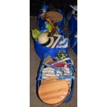 3 BAGS OF MIXED SUNDRIES