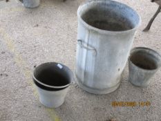 GALVANISED BIN 60 X 467CM PLUS TWO BUCKETS 29 X 23CM