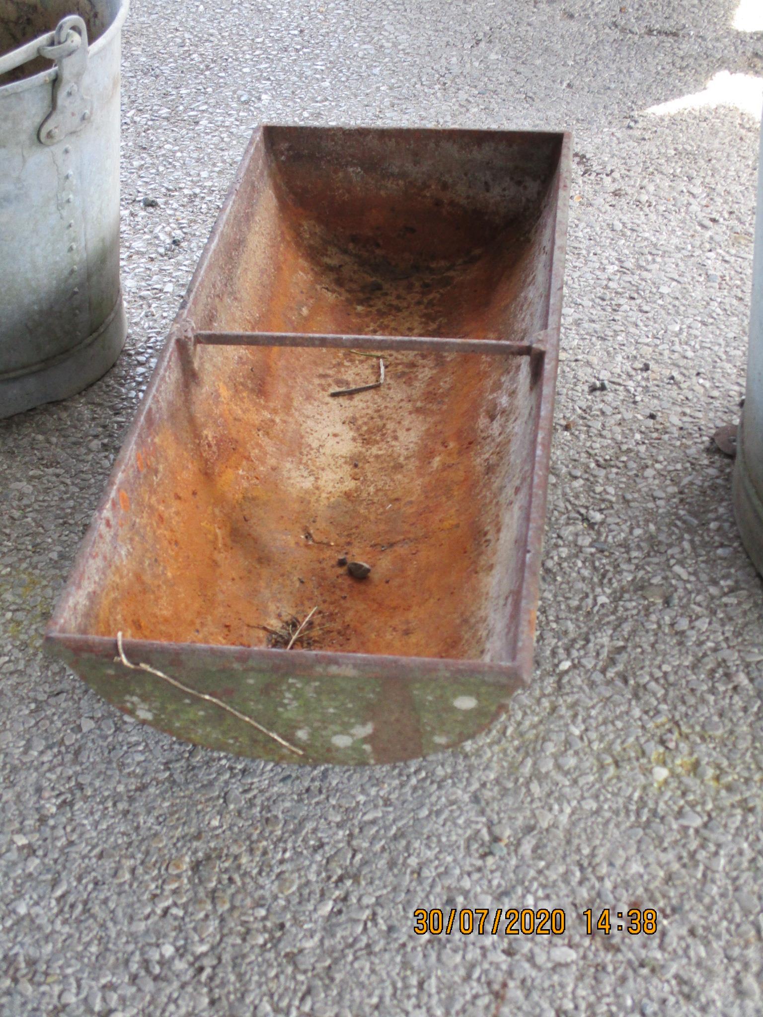 METAL TROUGH 60 X 26CM