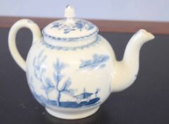 Lowestoft 18th century tea pot, blue and white design (the pot broken and re-stuck) with